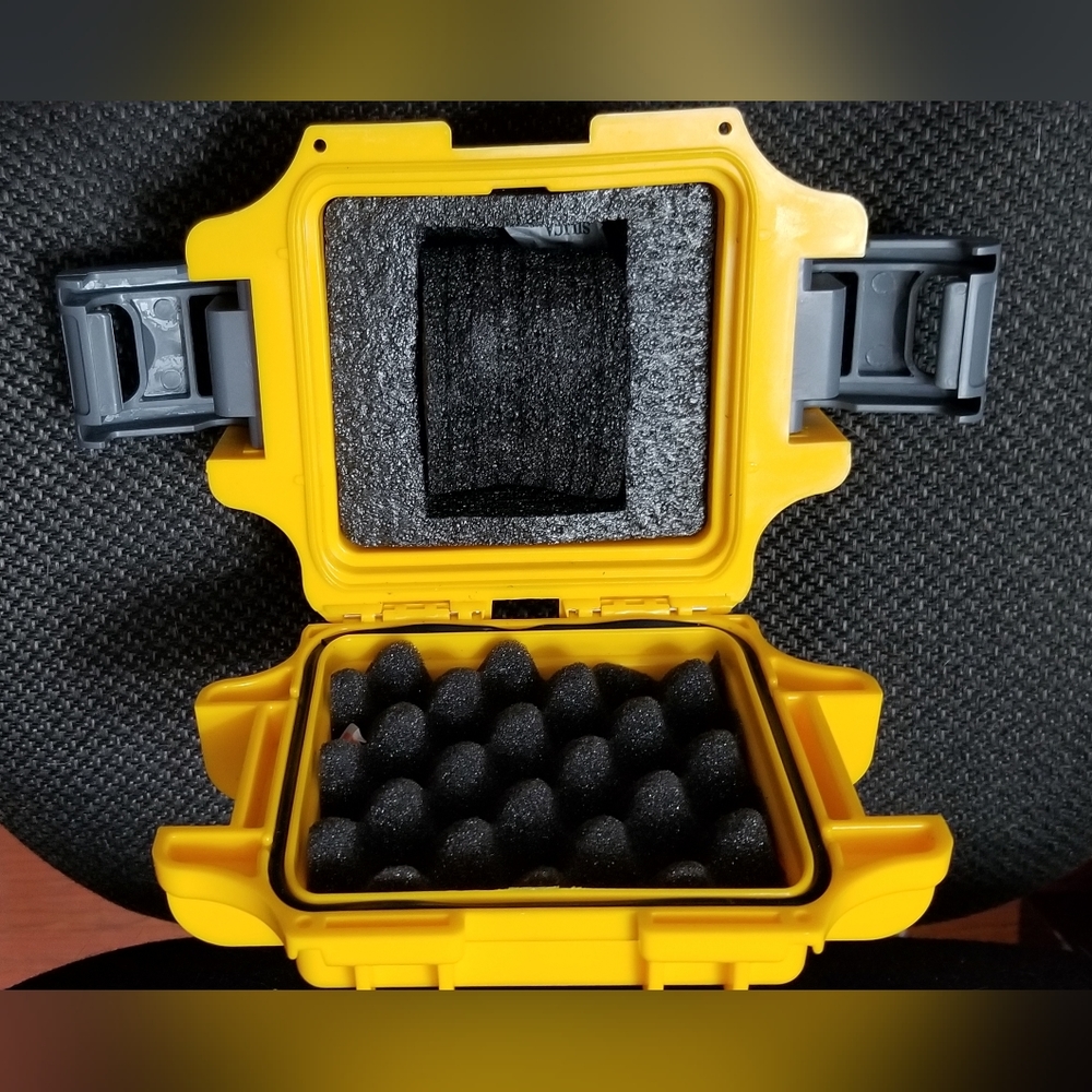 Invicta watch box - Picture 2 of 4